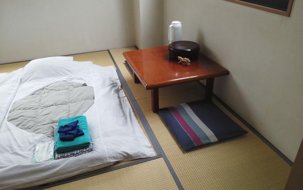 Hakuba Glad Inn Ebisuya Exterior foto