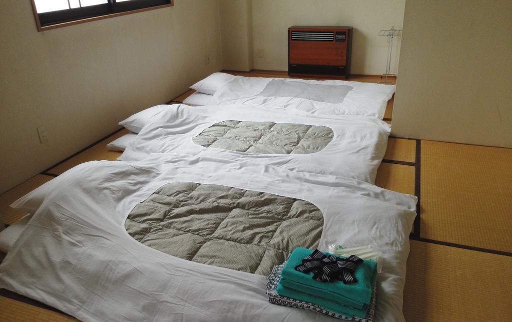 Hakuba Glad Inn Ebisuya Exterior foto